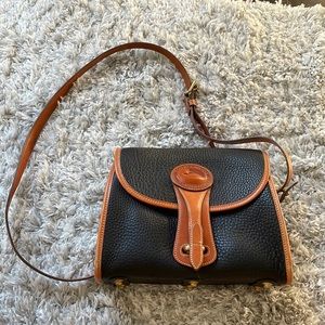 Authentic Dooney & Bourke leather bag